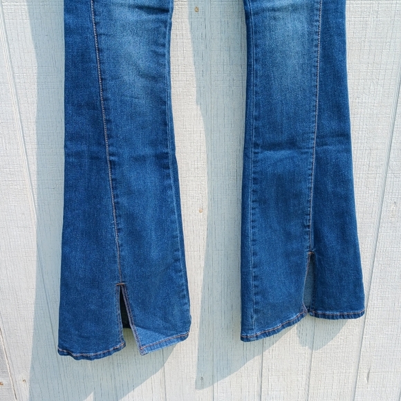 Fashion Nova Sz 1 Not What It Seams Split Hem High Waist Jeans Womens - Picture 5 of 7